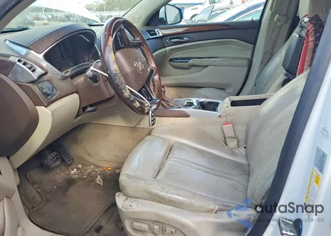 2016 Cadillac Srx Luxury Collection z USA, uszkodzony, nr VIN 3GYFNBE38GS559674